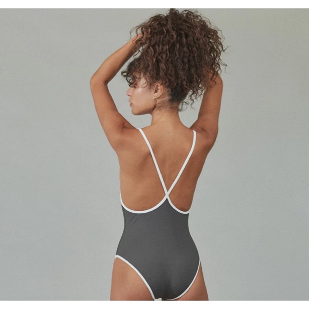 Acacia Peyton Piped Full Piece - image 1